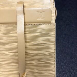 Louis Vuitton Epi Saint Tropez